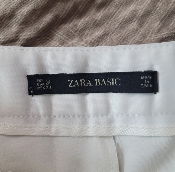 Zara Basic White Trousers - Picture 5 of 8
